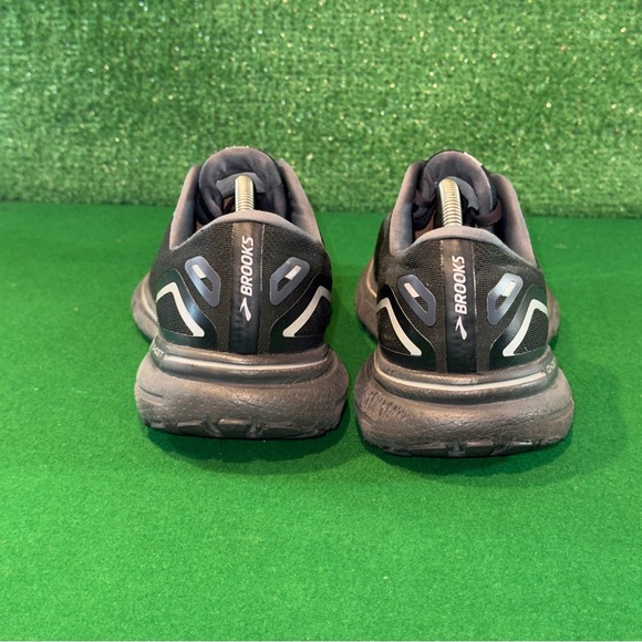 Brooks Ghost 15 Gore Tex Black Grey 1103941D022 Men’s Size 10 - Picture 4 of 6